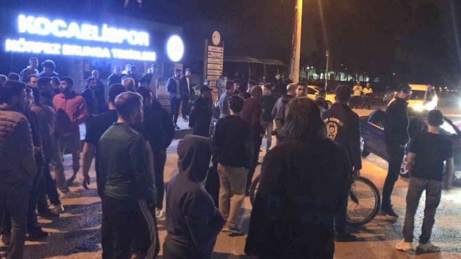 Kocaelisporlu Taraftarlardan Büyük Tepki