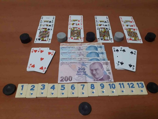 Kumar Ve Fuhuş Olaylarında 20 Kişiye Toplamda 29 Bin 900 Tl Ceza