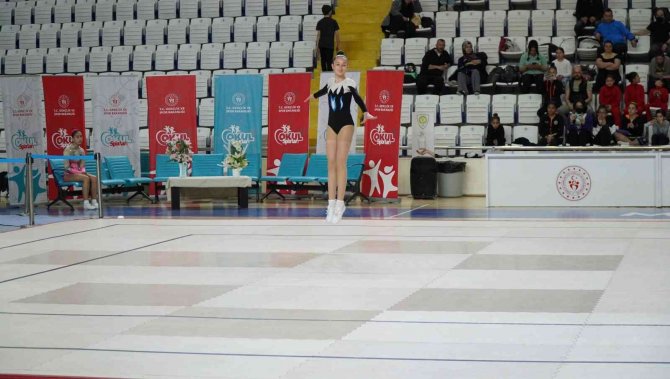 Okul Sporları Cimnastik Türkiye Şampiyonası Manisa’da Yapıldı