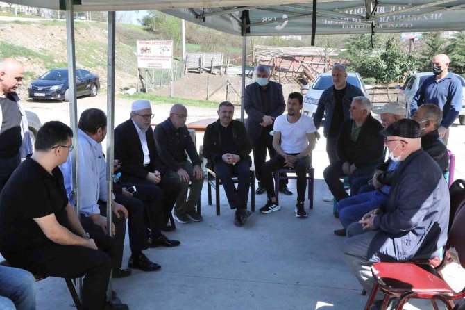 Acılı Aileyi Vali Atay Yalnız Bırakmadı