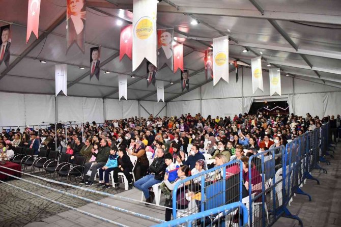 Usta Oyuncu Zihni Göktay: Gerçek İ̇stanbul’u Arıyorum