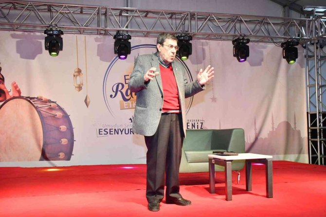 Usta Oyuncu Zihni Göktay: Gerçek İ̇stanbul’u Arıyorum
