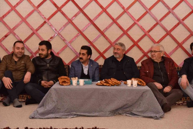 Başkan Aşgın, Ülkücü Gençlerle Bir Araya Geldi: “Cumhur İttifakı Tarih Yazıyor”