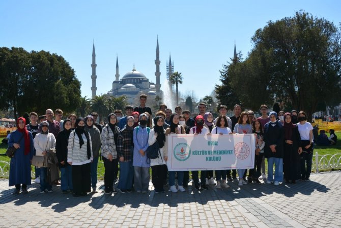 Gedizli Öğrencilerden İ̇stanbul Gezisi