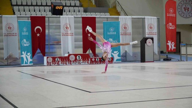 Okul Sporları Cimnastik Türkiye Şampiyonası Manisa’da Yapıldı