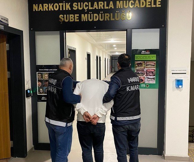 Yolcunun Valizinden 10 Kilogram Uyuşturucu Çıktı