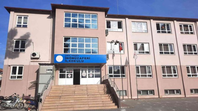 Şehit Aybüke Öğretmenin İsmini Taşıyan Okulun Adı Var, Binası Yok