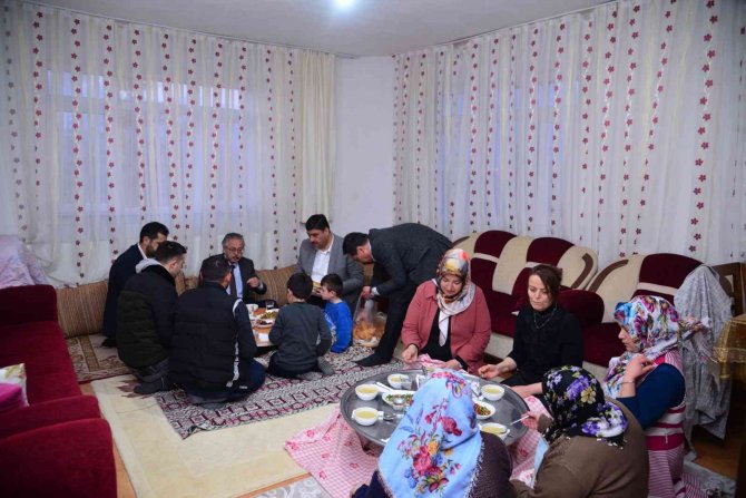Başkan Oğuz İftarda Gönül Sofralarına Misafir Oluyor