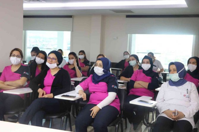 Tekden Hastanesi, Kanser Haftasında Hastane Personeline Seminer Verdi