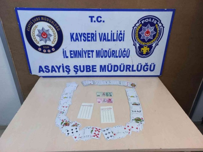 Kayseri’de Eş Zamanlı Kumar Operasyonu