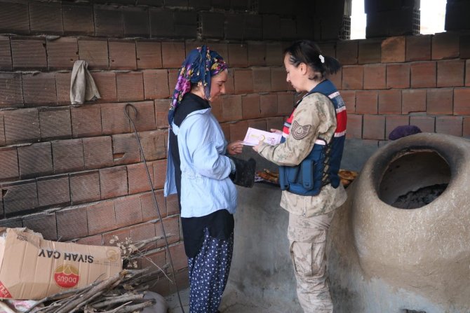 Siirt’te Jandarma Ekipleri Kades Uygulamasını Tanıttı