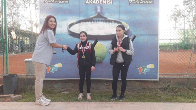 Milaslı Sporcu, Başarısıyla İlçesini Gururlandırdı