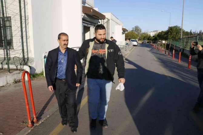 Adana’da Pkk Operasyonu: 5 Gözaltı