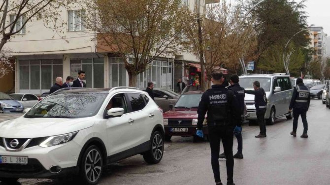 Sandıklı’da 80 Polisin Katılımıyla Denetim Yapıldı