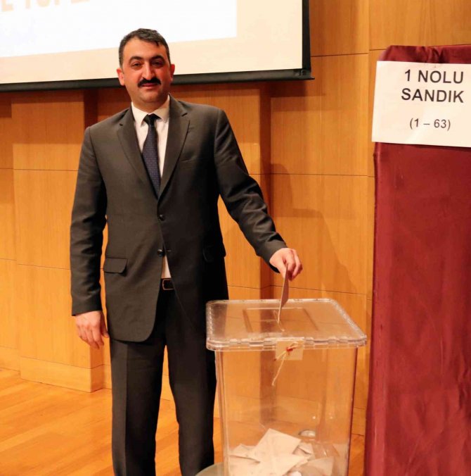 Akmi̇b’de Saadettin Çağan Yeniden Başkan