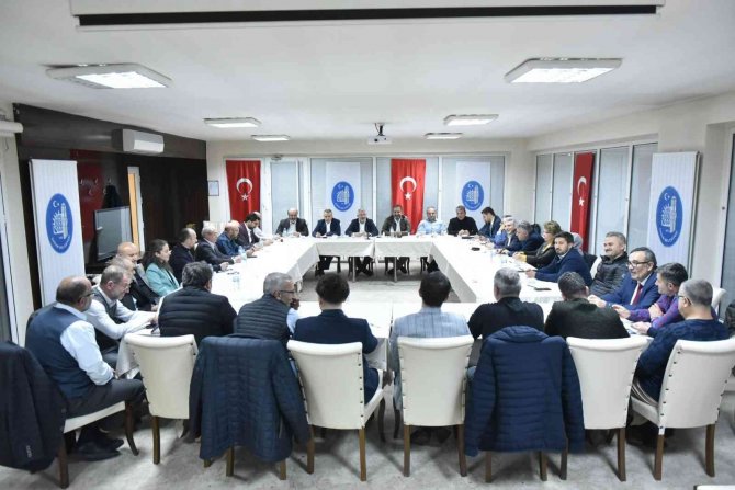 Başkan Aşgın, Birim Müdürleri İle İftar Buluştu