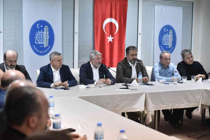 Başkan Aşgın, Birim Müdürleri İle İftar Buluştu