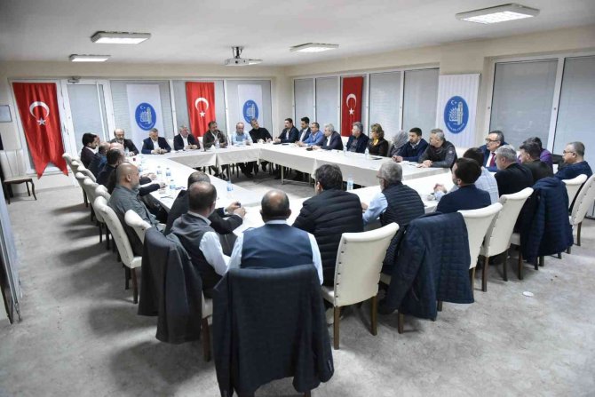 Başkan Aşgın, Birim Müdürleri İle İftar Buluştu