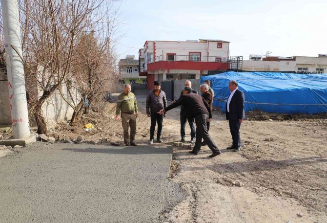 Di̇ski̇, Ergani’de Açıkta Akan Kanalizasyon Sorununu Giderdi