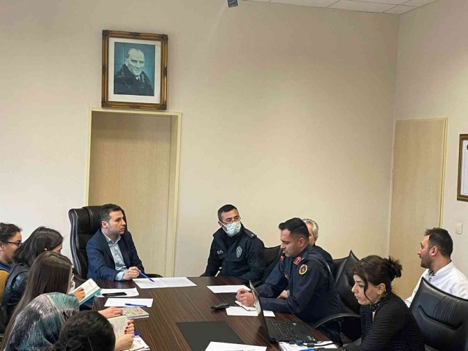 Dumlupınar’da Uyuşturucu İle Mücadele Toplantısı