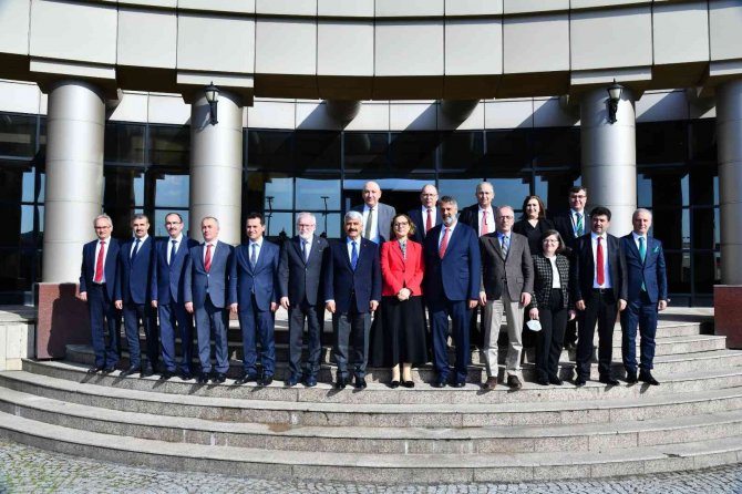 Üniversiteler Birliği Toplantısı Kocaeli’nde Düzenlendi