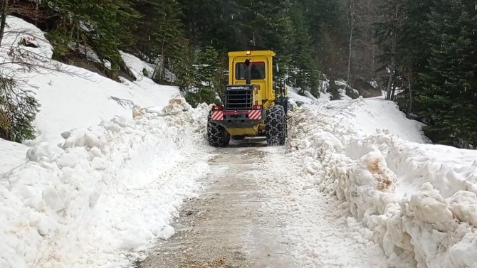 Abant-samandere Yolu Trafiğe Açıldı