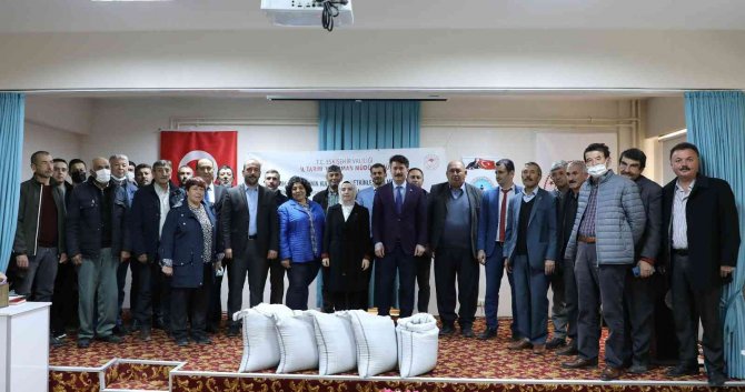 Seyitgazi İyi Tarım İle Çörekotu Üretiyor