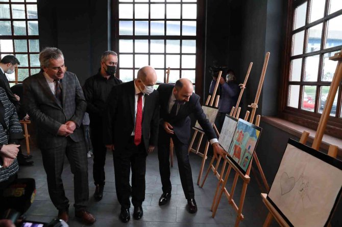 Diyabetli Çocuklar Parmakları Delinmekten Kurtulacak