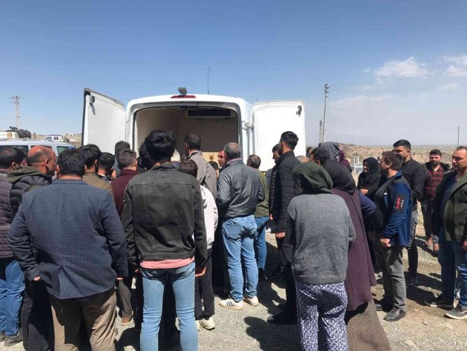 Iğdır’da Kanlı Pusuda Ölenler Gözyaşları İçinde Toprağa Verildi