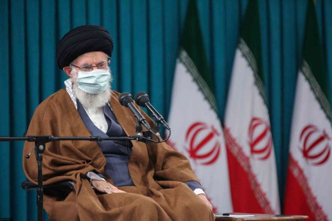 İ̇ran Dini Lideri Hamaney: "Abd İle Nükleer Müzakereler İyi İlerliyor"