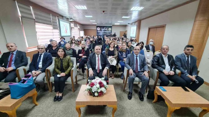 Zbeü’den Kanser Haftası Farkındalık Paneli