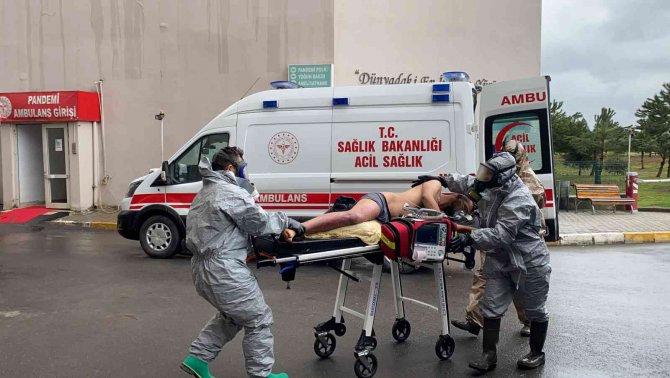 Üzerine Kimyasal Madde Dökülen Şahıs Ağır Yaralandı