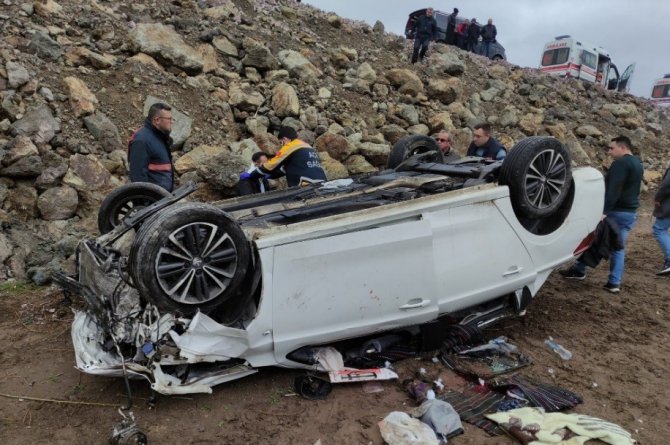 Tavşanlı’da Trafik Kazası: 3 Yaralı
