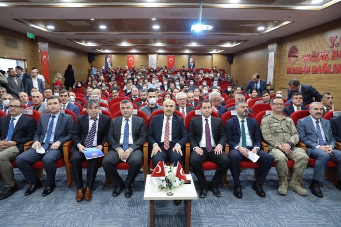 Mardin’de ’Bağımlılıkla Mücadele Çalıştayı’ Başladı