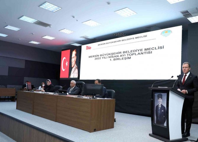 Büyükşehir Belediyesinin 2021 Yılı Faaliyet Raporu Oy Çokluğuyla Kabul Edildi