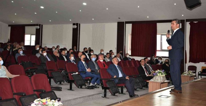 Eğitim Yöneticilerini Geliştirme Programının İlki Gerçekleştirildi