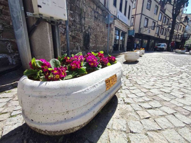 Ünye’de Tarihi Sokaklara Estetik Dokunuş