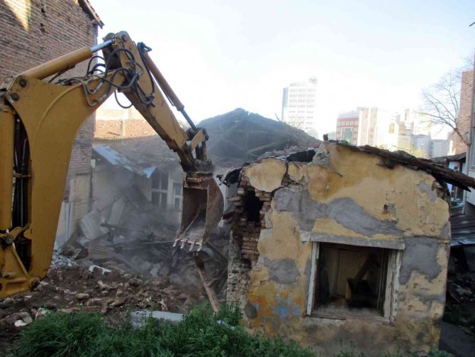 Metruk Binalar Yıkılıyor Mahalleler Nefes Alıyor