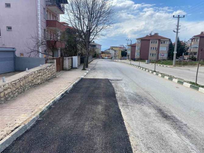 Safranbolu’da Isınan Havalar İle Asfalt Sezonu Açıldı