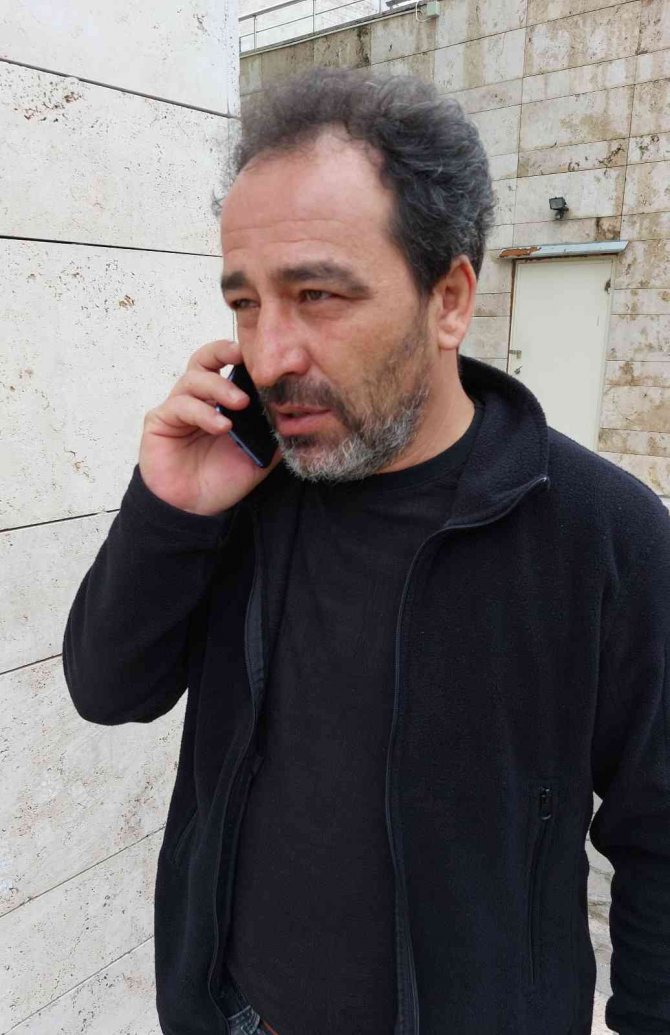 Samsun’da Polis Memuru, Yargı Dizisinin Komiser Eren’e Benzerliğiyle Dikkat Çekiyor