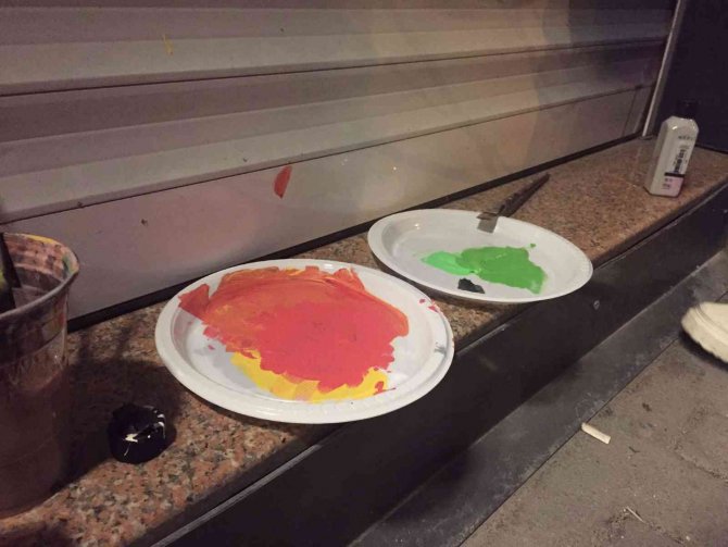 Eskişehir’in Sokaklarını Resimlerle Süslüyor