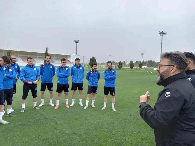 Döşemealtı Play-out Maçına Hazırlanıyor