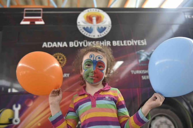Çocuklar Hem Eğleniyor, Hem Öğreniyor