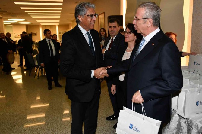 Abb Başkanı Yavaş, 85 Ülkenin Büyükelçi Ve Misyon Şefleri İle İftarda Bir Araya Geldi