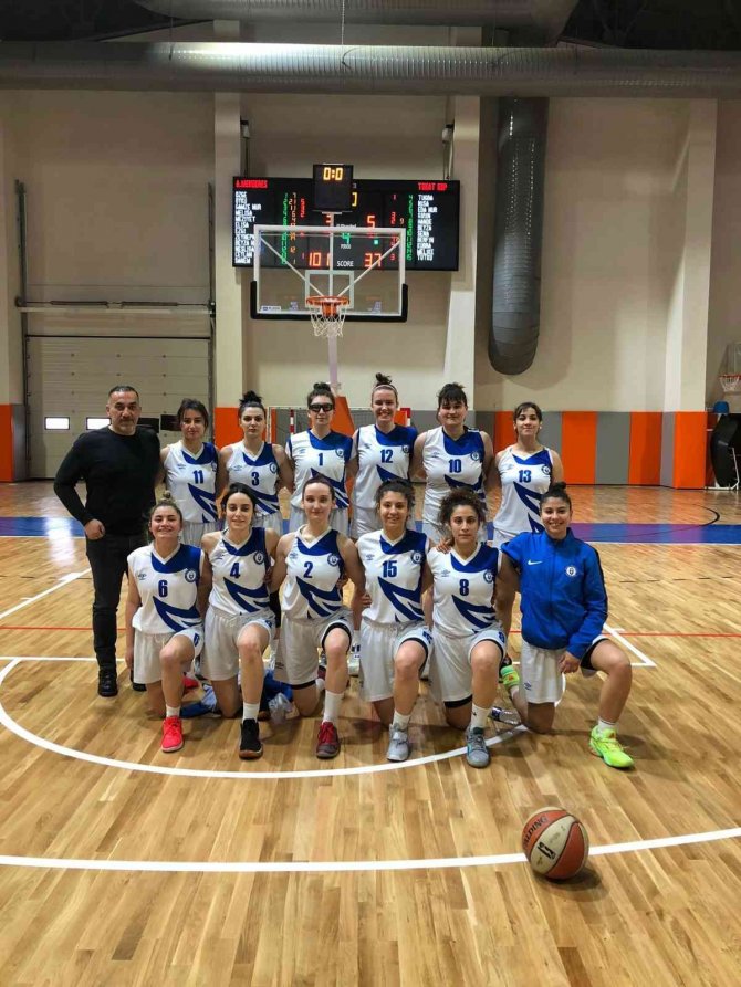 Adü Kadın Basketbol Takımı Süper Lig Elemelerine Katılmaya Hak Kazandı