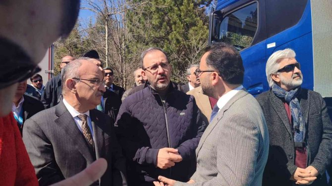 Yeni Model Spor Liselerinden Biri Kula’ya