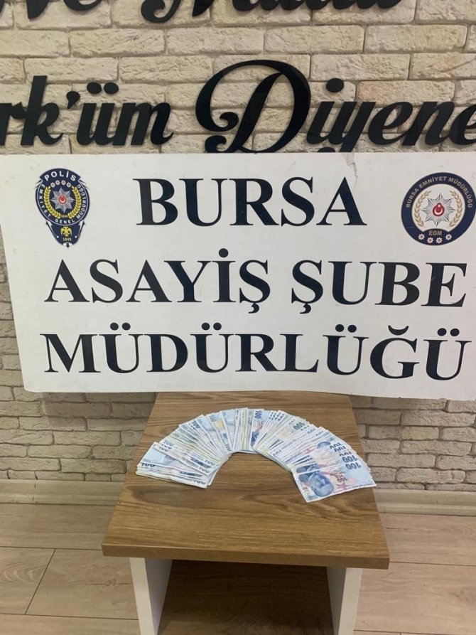 Bursa’da Kuyumculara Sahte Altın Satışı Yapan 4 Kişi Yakalandı