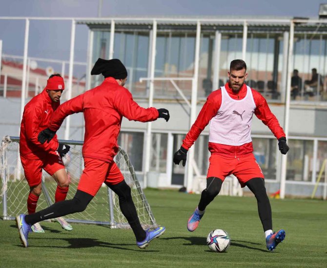 Sivasspor, Hatayspor Maçına Hazırlanıyor