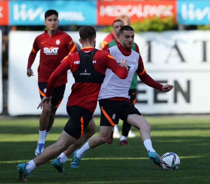 Galatasaray, Yeni Malatyaspor Maçı Hazırlıklarını Sürdürdü
