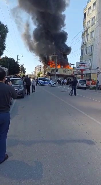 Evin Terası Alev Topuna Döndü